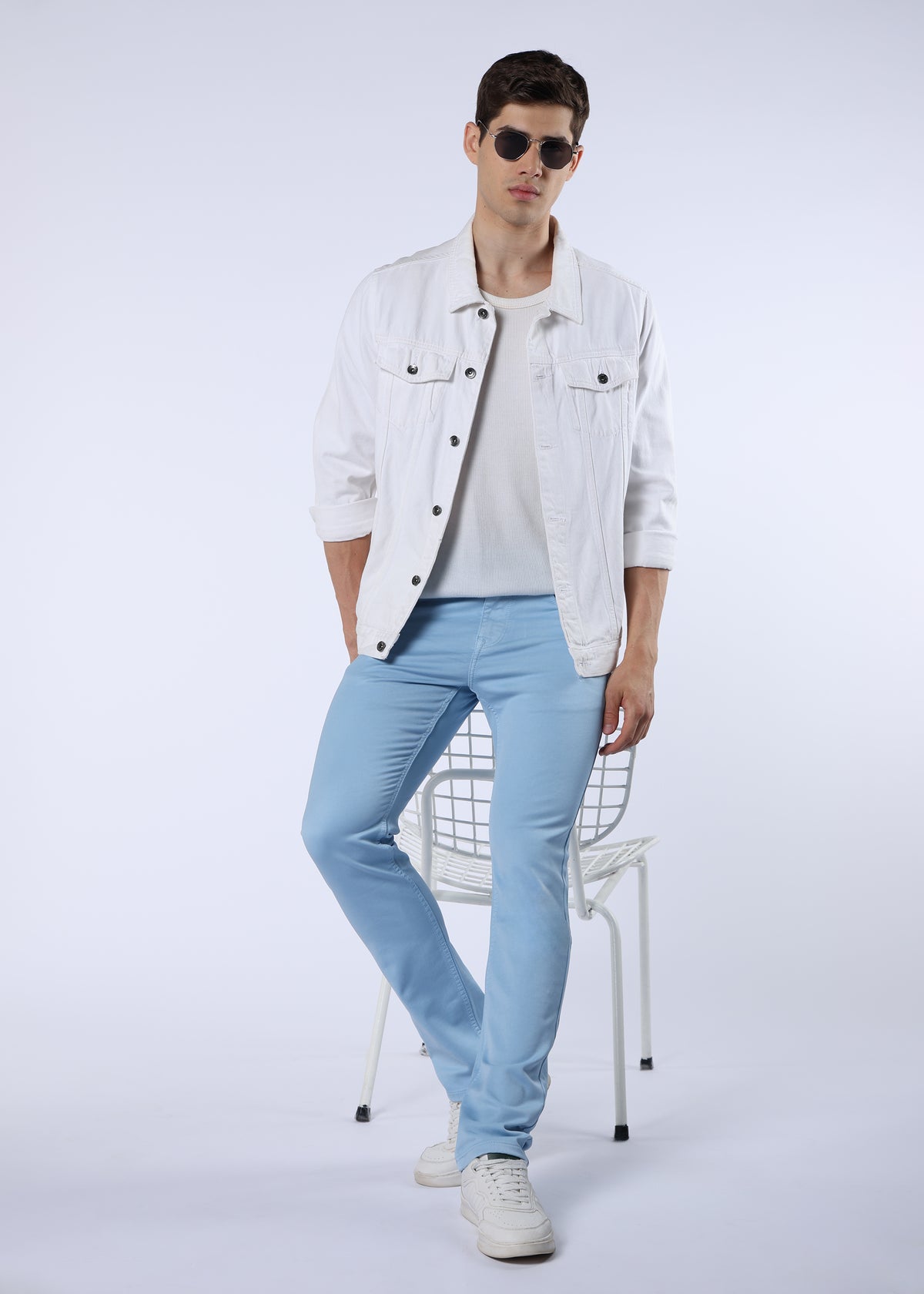 Men's Classic Slim Fit Stretch Light Blue Jeans
