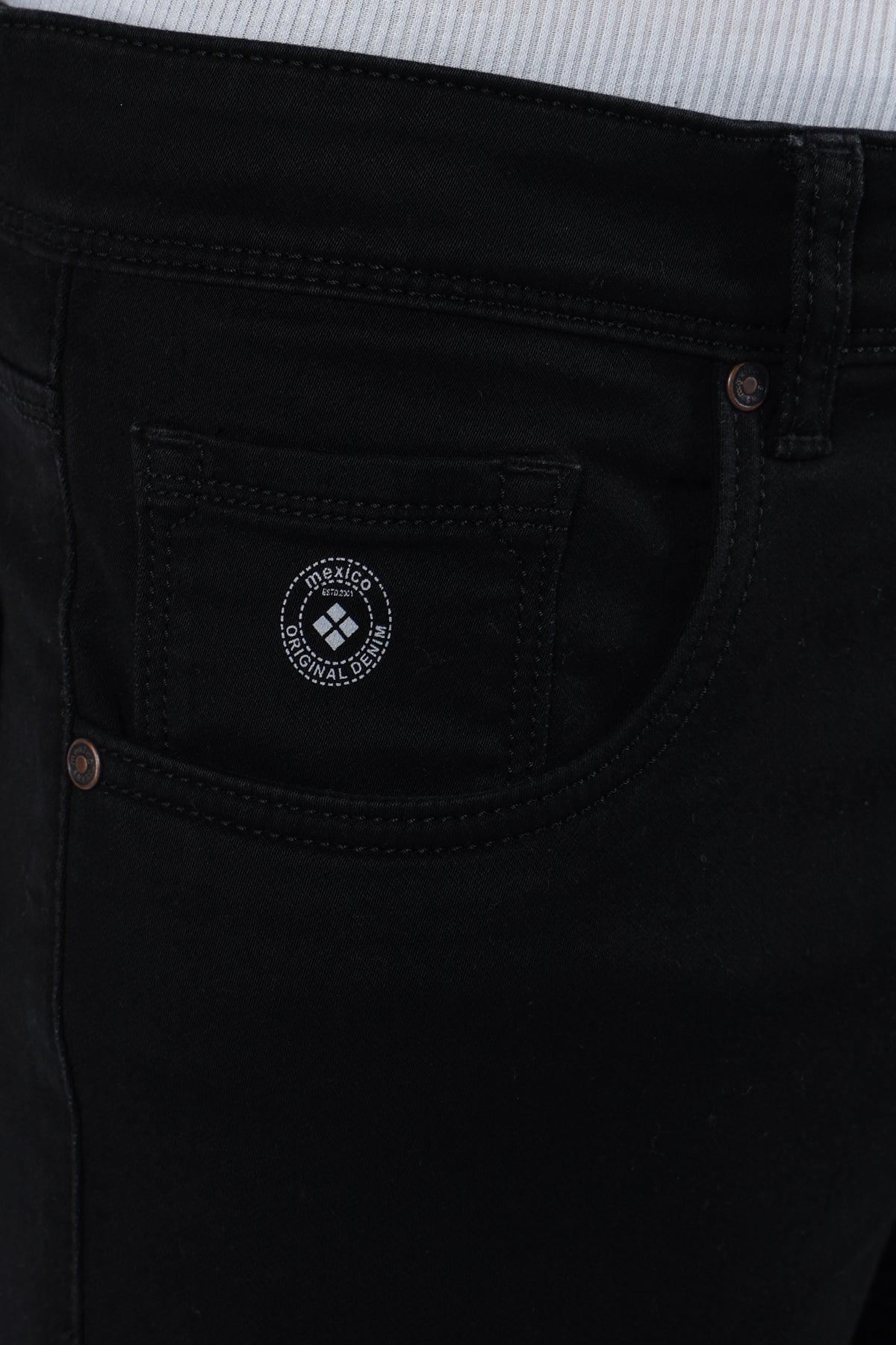 Men's Classic Slim Fit Stretch Black Jeans
