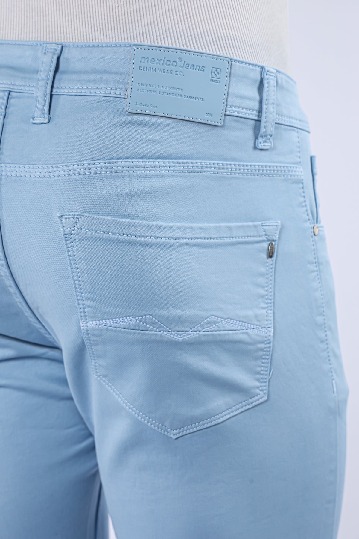 Men's Classic Slim Fit Stretch Light Blue Jeans